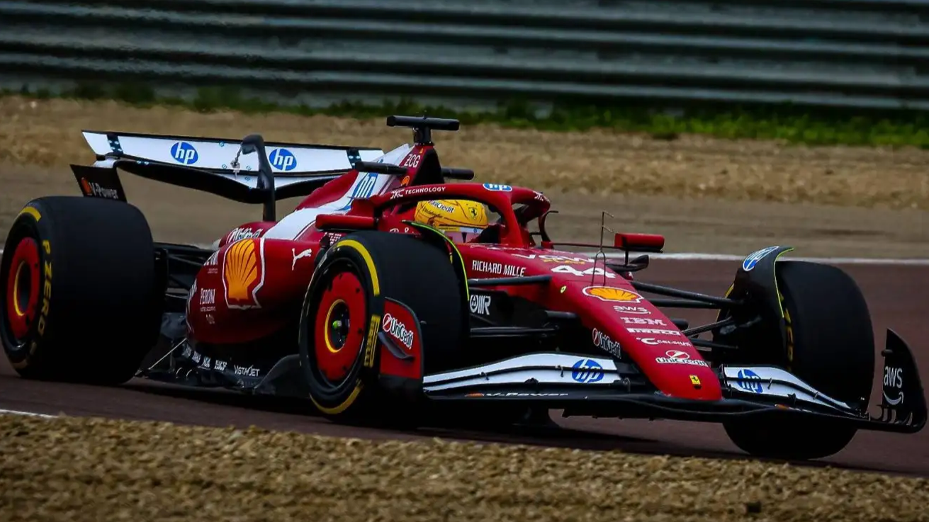 红牛二队横扫威廉姆斯，塞恩斯带队取胜