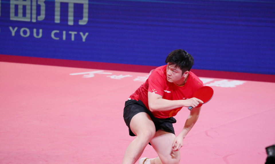 中国队横扫奥地利队，樊振东扛起全队