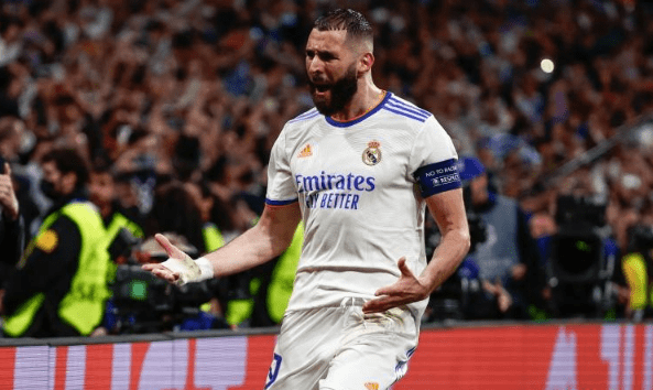 AC米兰横扫阿森纳，本泽马点燃赛场