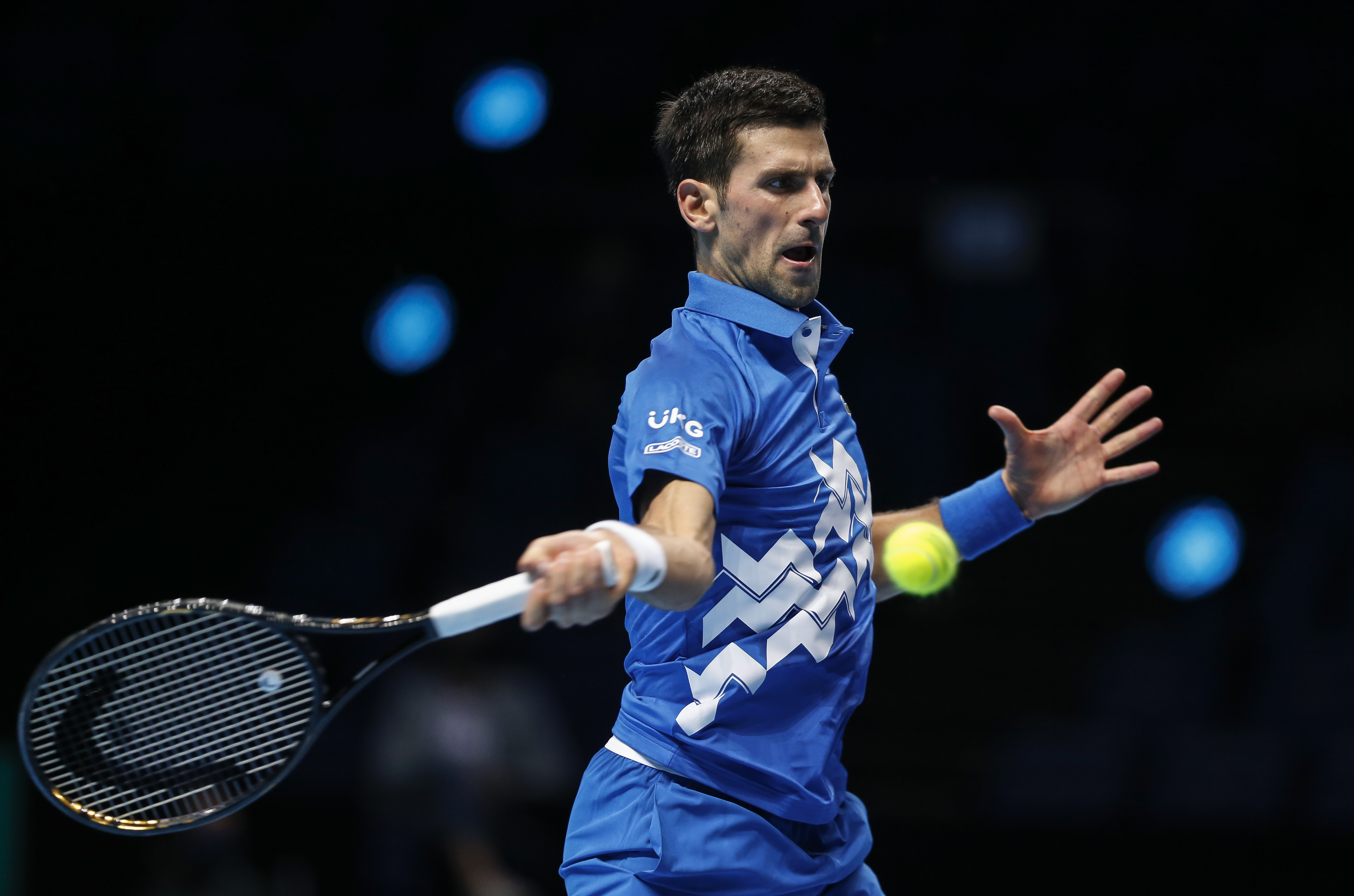 ATP总决赛力克拉沃尔杯，梅德韦杰夫统治全场