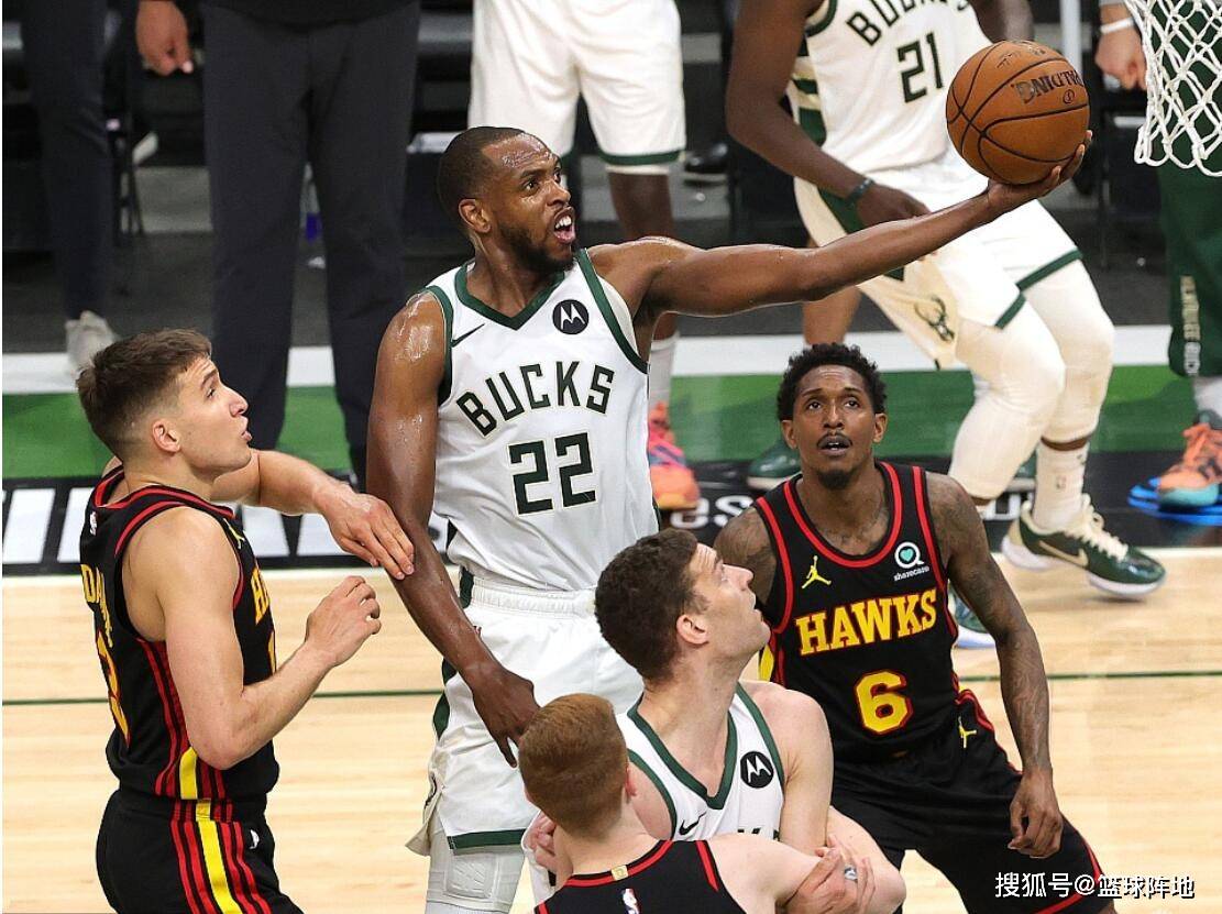 篮网B队翻盘雄鹿，贝弗利惊艳世界