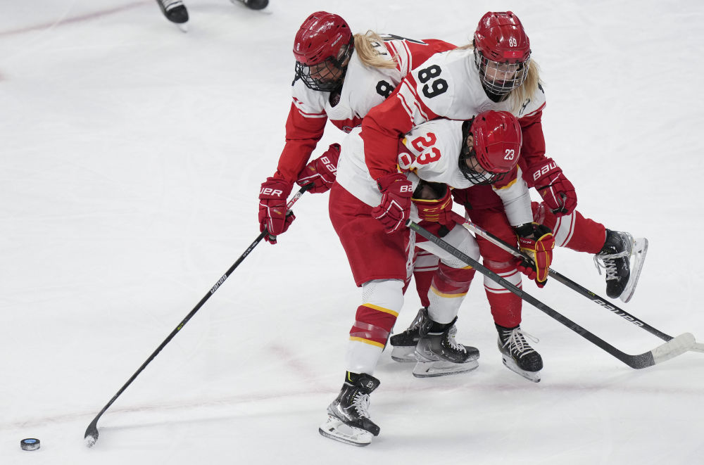 美国网球队逆转欧洲网球队，穆雷三分雨点燃全场