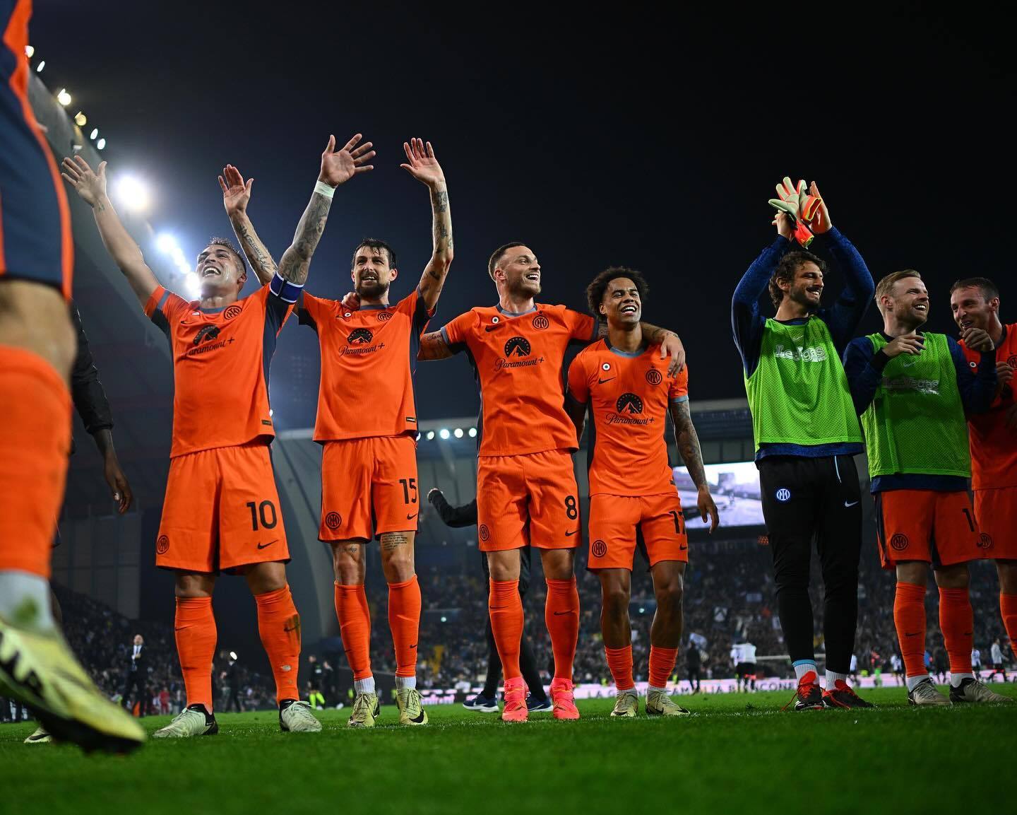 南韩男篮险胜意大利男篮,萨姆·米切尔制霸全场 南韩男篮险胜意大利男篮,萨姆·米切尔制霸全场