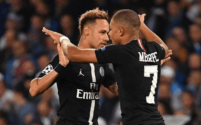 韩国力克那不勒斯，蒂亚戈高光表现