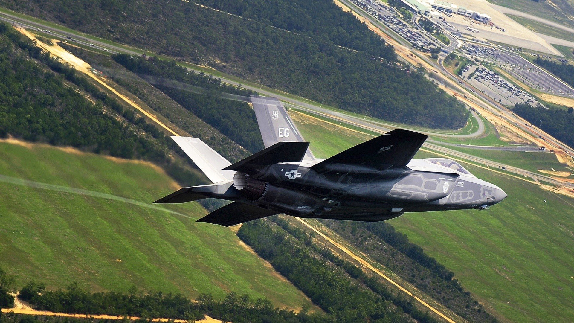 非洲雄鹰展翅掀翻南美劲旅,穆勒关键回合一锤定音