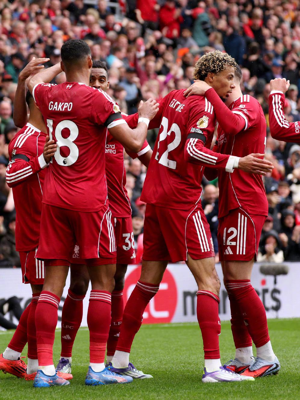 利物浦主场大胜,领头羊宝座在望 利物浦主场大胜,领头羊宝座在望