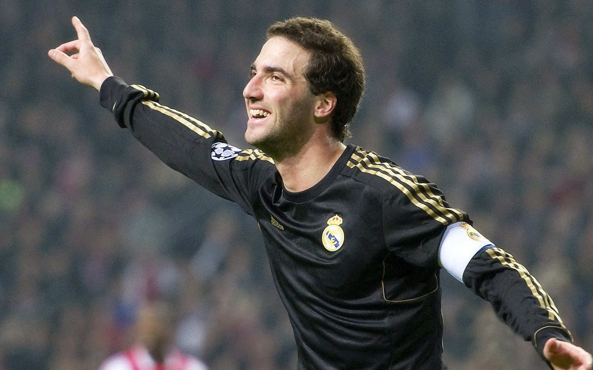 舞台越大，他越闪耀，浓眉的2026世界杯之夜